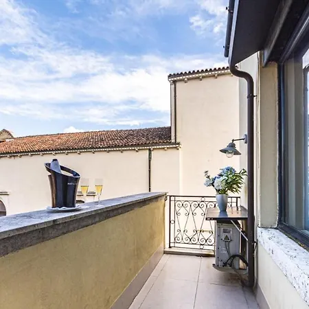 Penthouse Accademia Apartment Venice Exterior photo